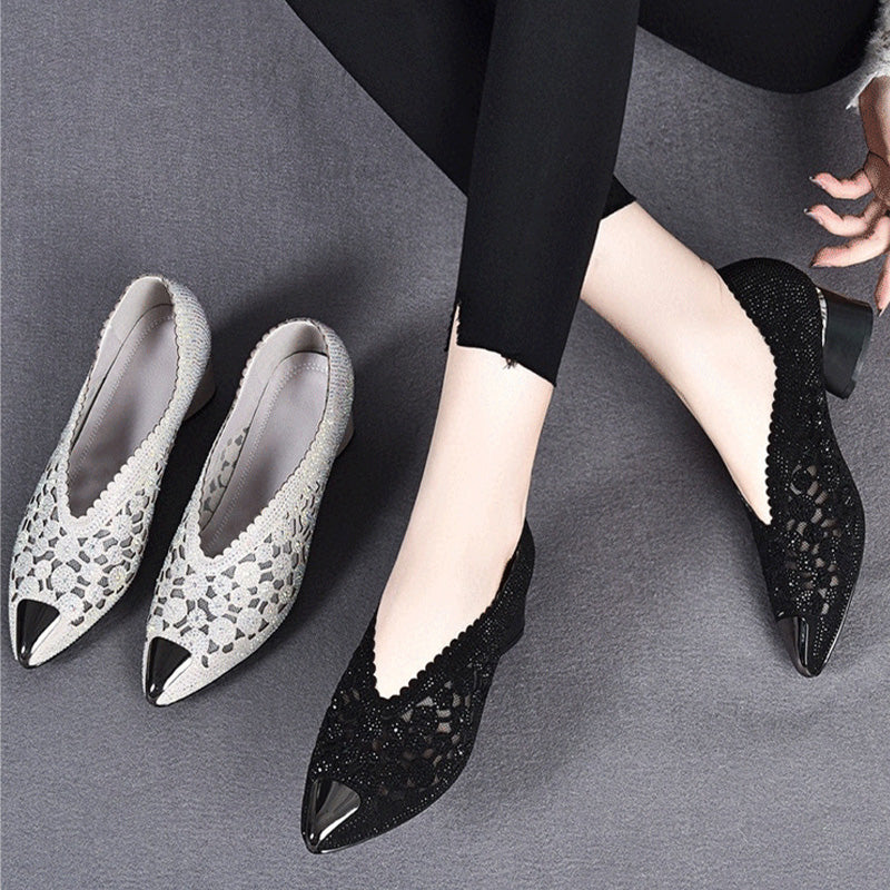 Orthopedic dress shoes with heels for women - Elegance and daily comfort
