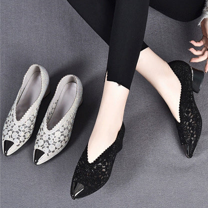 Orthopedic dress shoes with heels for women - Elegance and daily comfort