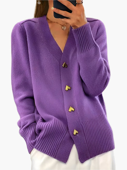 Cardigan femme chic à boutons cœur, style élégant pour automne et hiver