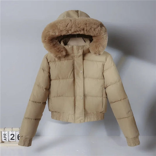 Susan – Veste Puffer Courte avec Capuche en Fausse Fourrure